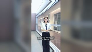 Intensiver Besuch der intelligenten Produktionslinie von EDUN