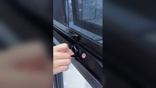 Handgekurbeltes Fenster der Serie EDUN 80